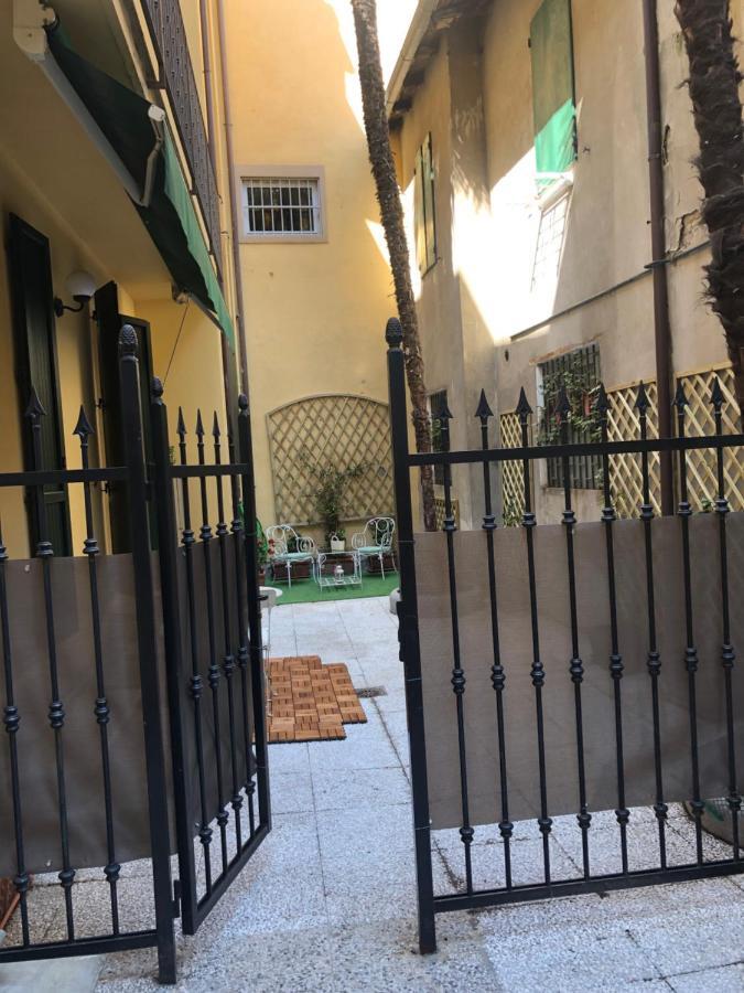 Apartamento Le Palme Bolonia Exterior foto